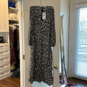 Zara size L black and white long sleeved maxi dress